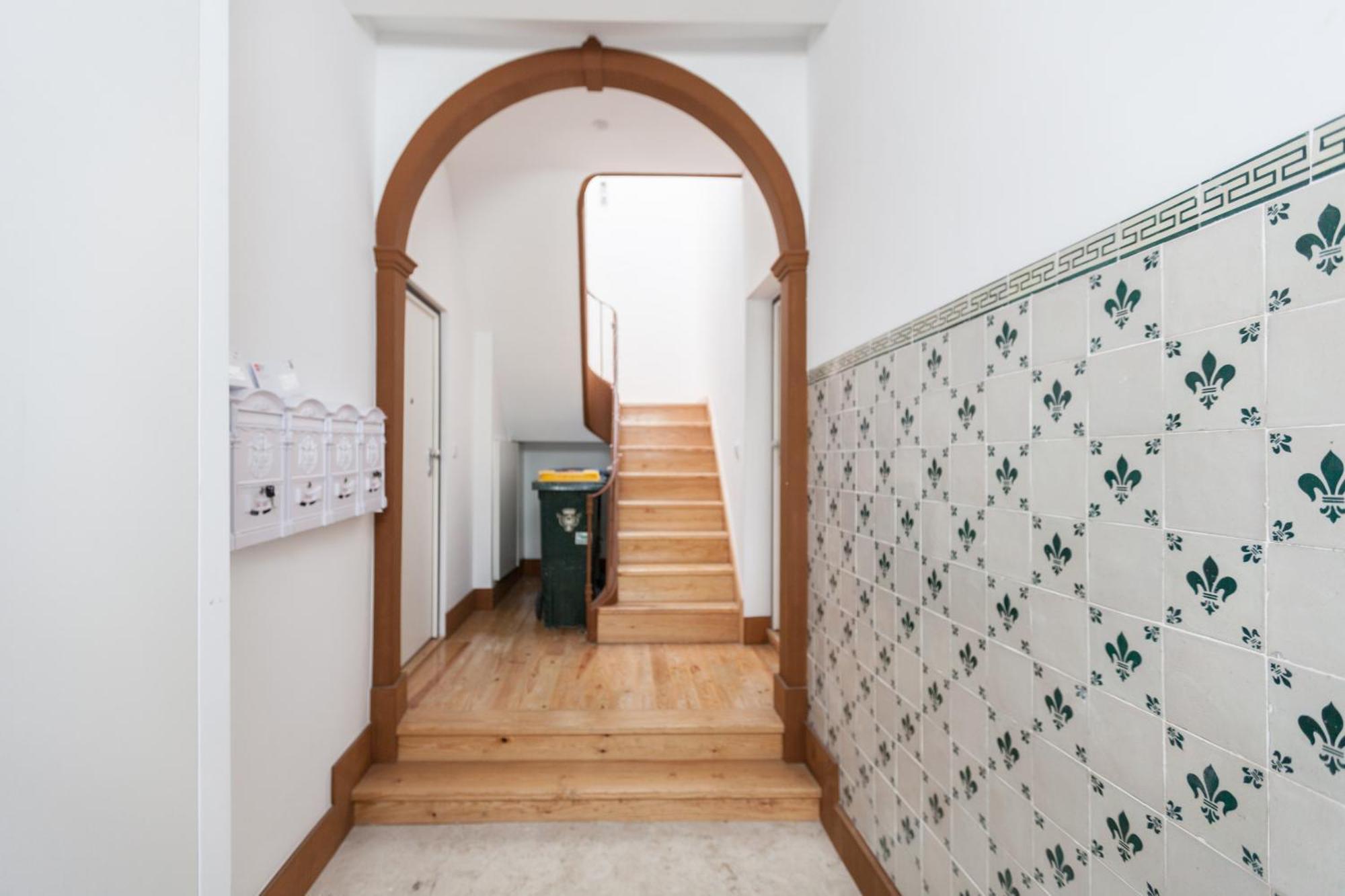Flh Alcantara Elegant Charm With Balcony Apartment Lissabon