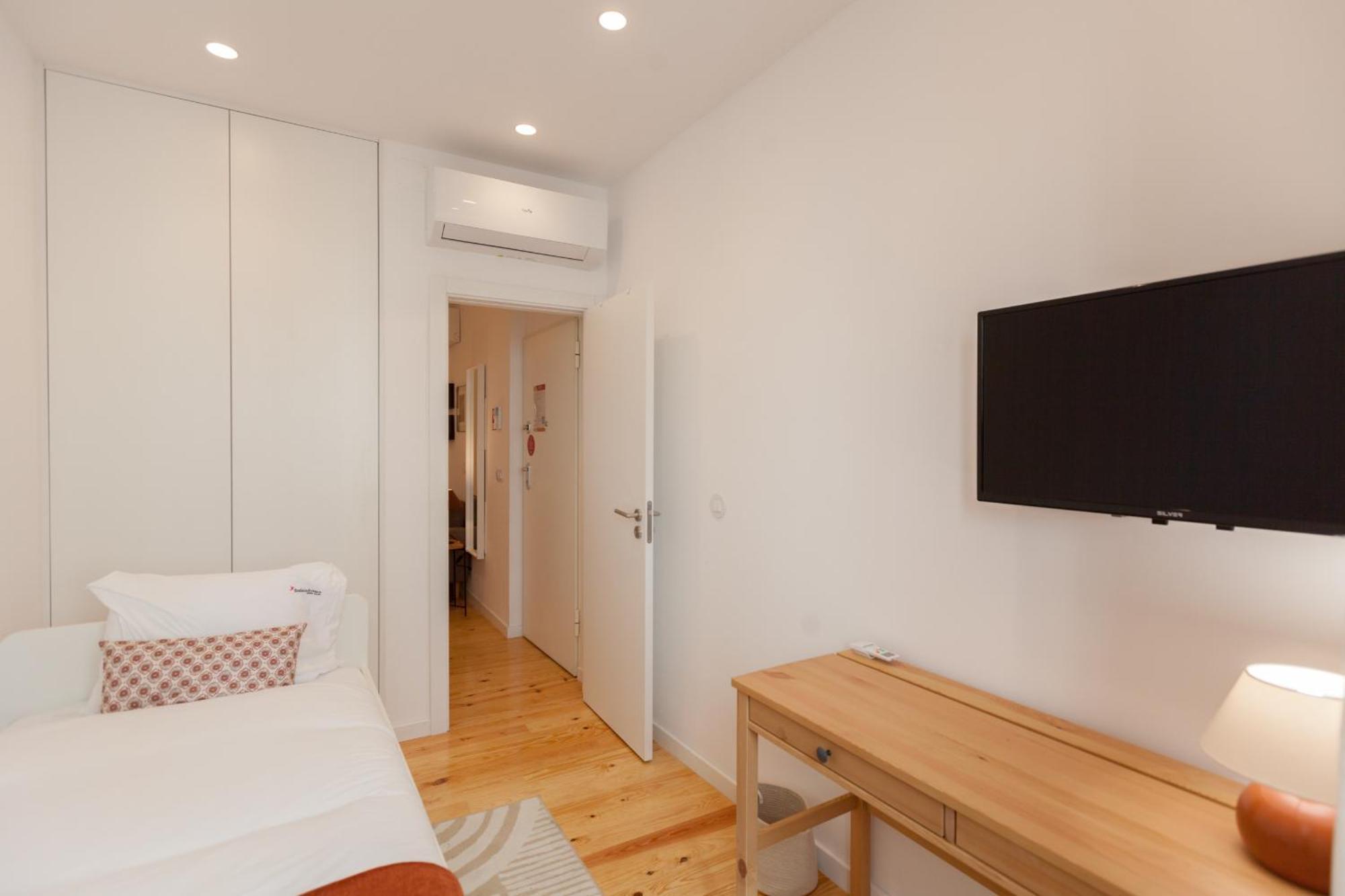 Flh Alcantara Elegant Charm With Balcony Apartment Lissabon